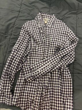 Duluth Trading Co Men’s red navy and White Gingham Button-Down Shirt